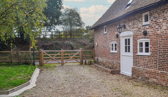 2 bedroom accommodation in Hothfield