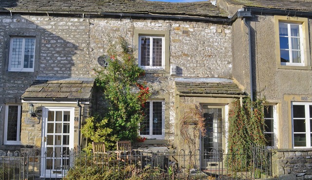 2 bedroom accommodation in Kettlewell