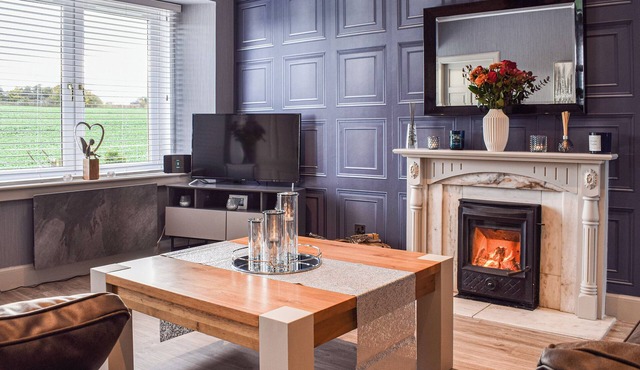 2 bedroom accommodation in Cluny, near Kirkcaldy