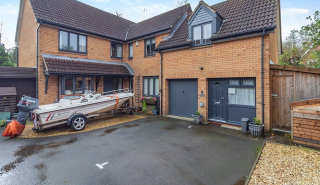2 bedroom accommodation in Langstone