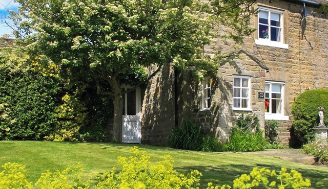 2 bedroom accommodation in Healey, near Masham