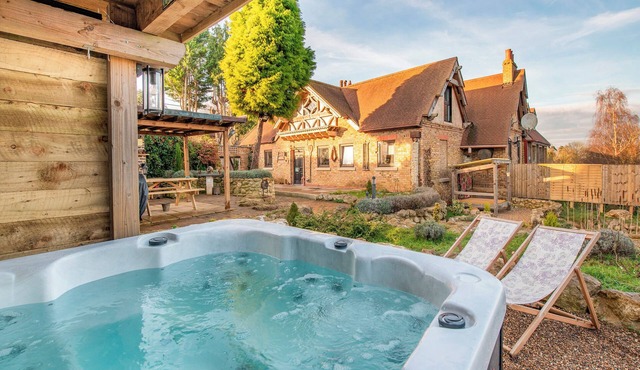 2 bedroom accommodation in Otham, near Maidstone