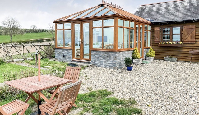 2 bedroom accommodation in Bishops Moat, near Bishops Castle