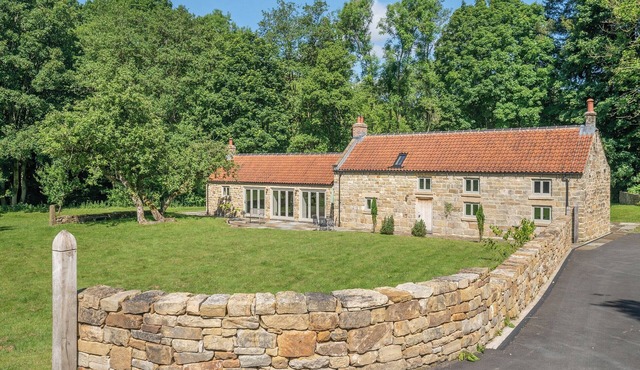 2 bedroom accommodation in Hartoft, near Rosedale Abbey