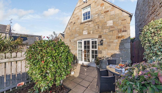 2 bedroom accommodation in Seahouses