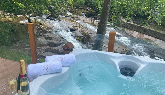 2 bedroom accommodation in Snowdonia