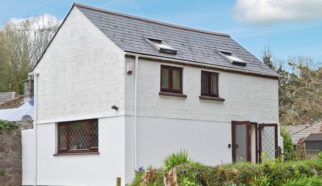 2 bedroom accommodation in Tregrehan, near St Austell