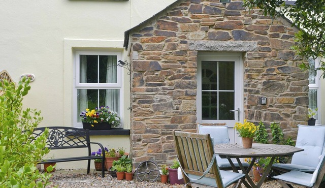 2 bedroom accommodation in St Austell