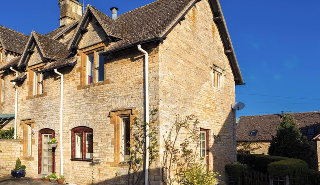 2 bedroom accommodation in Long Compton, near Chipping Norton