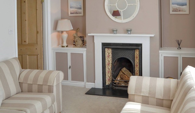 2 bedroom accommodation in Framlingham, near Woodbridge