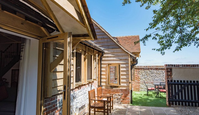 2 bedroom accommodation in Wormshill