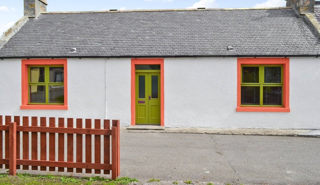 2 bedroom accommodation in Balintore