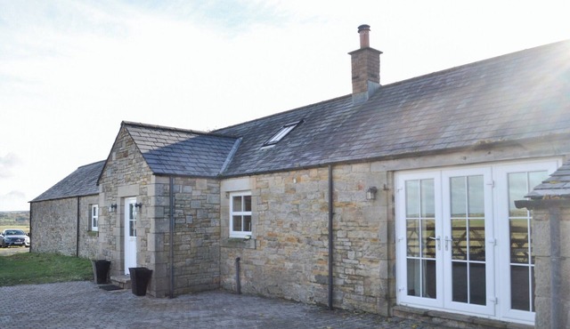 2 bedroom accommodation in Halton Lea Gate, near Brampton