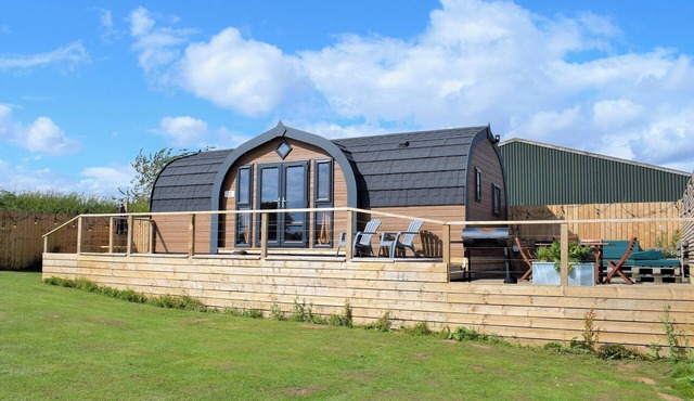 2 bedroom accommodation in Tynely, near Embleton