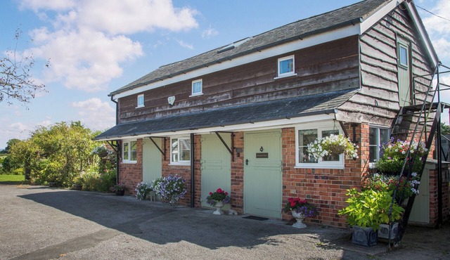 2 bedroom accommodation in Ellesmere