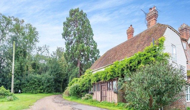 2 bedroom accommodation in Westfield, near Hastings