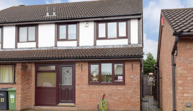 2 bedroom accommodation in Hereford