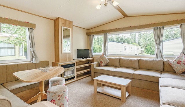 2 bedroom accommodation in Talacre, Holywell