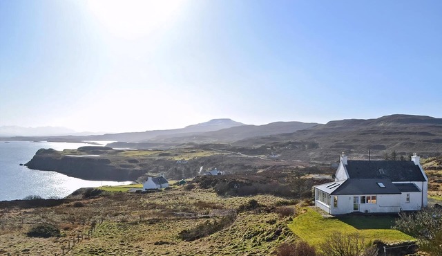 2 bedroom accommodation in Husabost