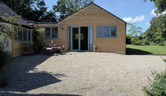 2 bedroom accommodation in Horton, near Ilminster