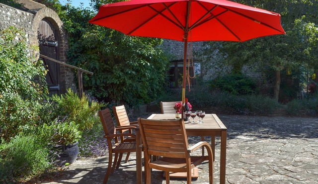 2 bedroom accommodation in Jevington