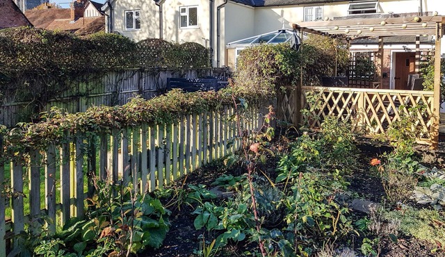 2 bedroom accommodation in Lavenham