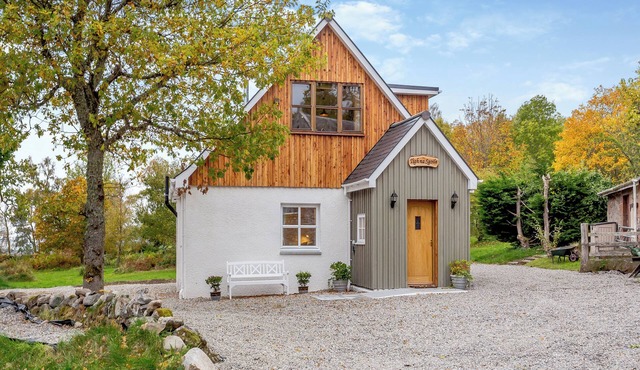 2 bedroom accommodation in Foxhole, near Beauly