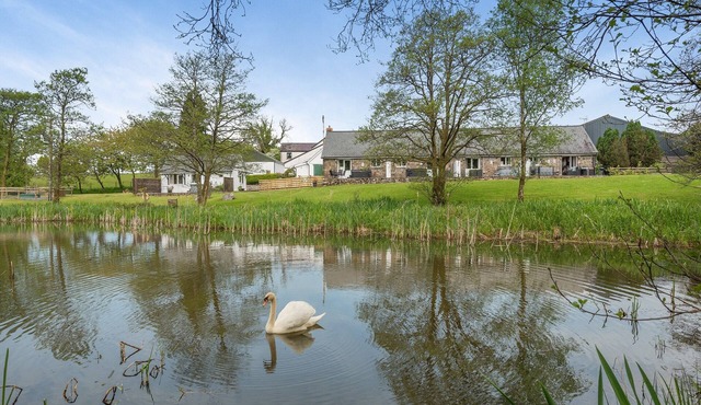 2 bedroom accommodation in Llandeilo