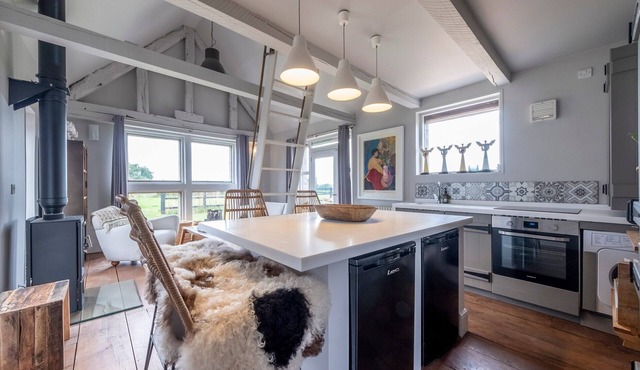 2 bedroom accommodation in Chorley, near Nantwich