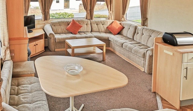 2 bedroom accommodation in Clunderwen, Nr Narberth