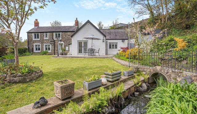 2 bedroom accommodation in Stepaside, near Saundersfoot