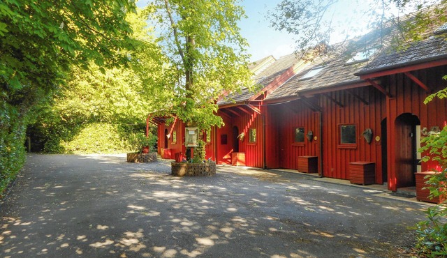 2 bedroom accommodation in LLanteg, near Narbeth