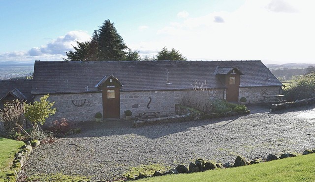 2 bedroom accommodation in Oswestry