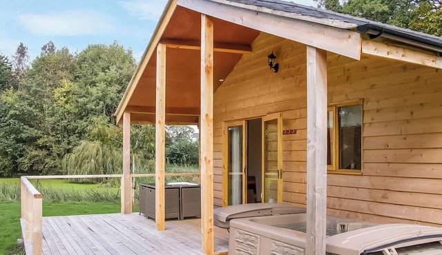 2 bedroom accommodation in Oswestry