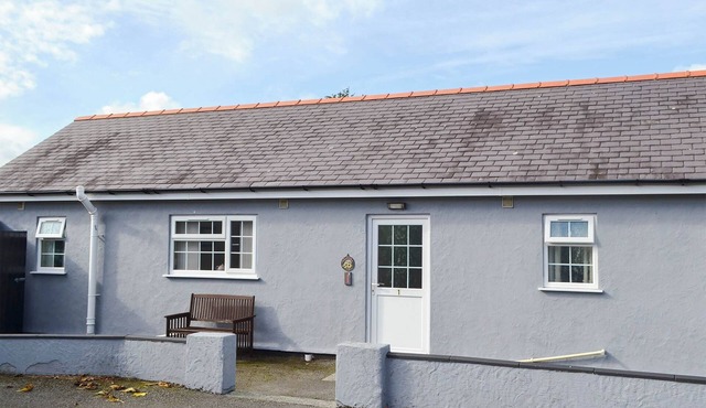 2 bedroom accommodation in Pentraeth, near Beaumaris