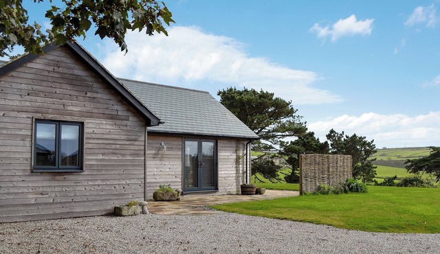 2 bedroom accommodation in Nancherrow, near Penzance