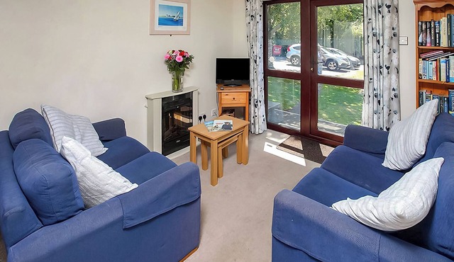 2 bedroom accommodation in Penzance