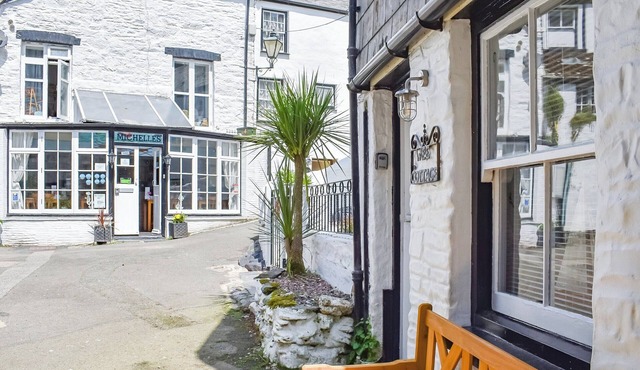 2 bedroom accommodation in Polperro