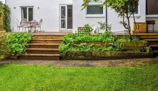 2 bedroom accommodation in Shanklin