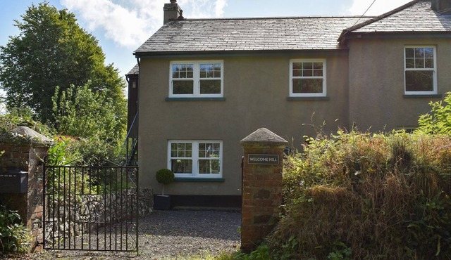 2 bedroom accommodation in Shebbear