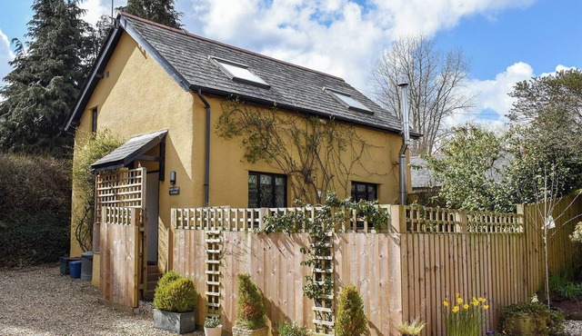 2 bedroom accommodation in Washfield, near Tiverton