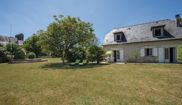 2 bedroom accommodation in Yssandon