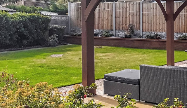 2 bedroom accommodation in Towyn, near Rhyl