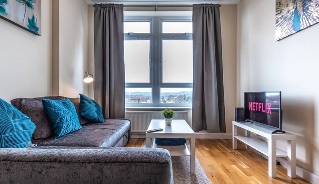 2 bedroom accommodation in Ashford