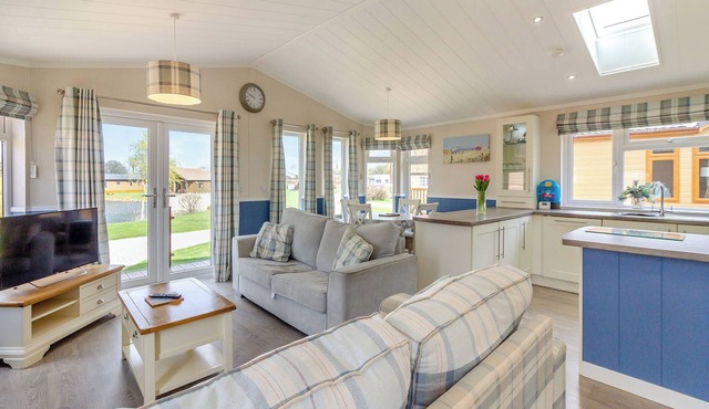 2 bedroom accommodation in Swinethorpe, Nr Lincoln