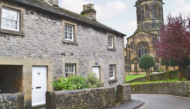 2 bedroom accommodation in Bakewell