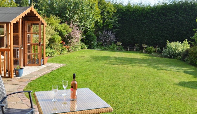 2 bedroom accommodation in Bakewell