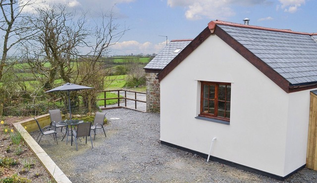 2 bedroom accommodation in Bucks Cross, near Bideford