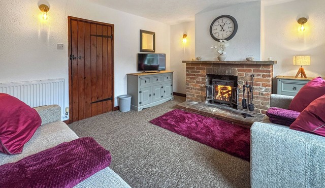 2 bedroom accommodation in Bintree