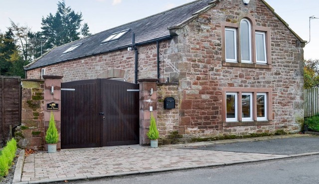 2 bedroom accommodation in Brampton